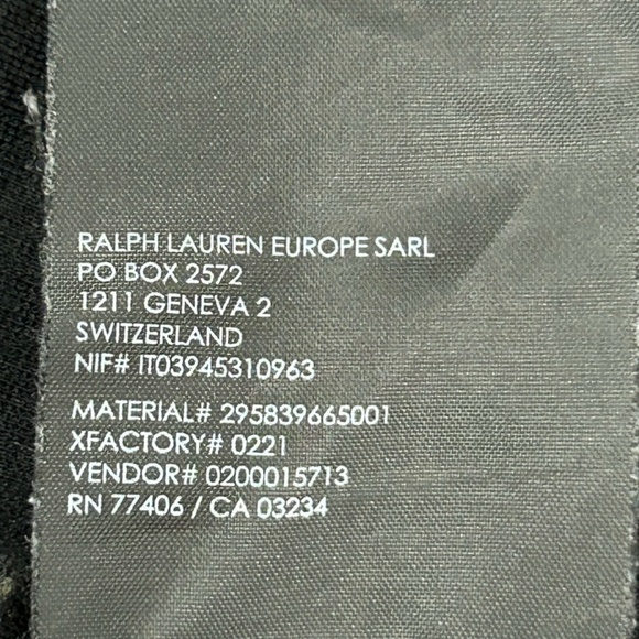 CLUB MONACO Women's Black Sleeveless Top - Picture 6 of 6